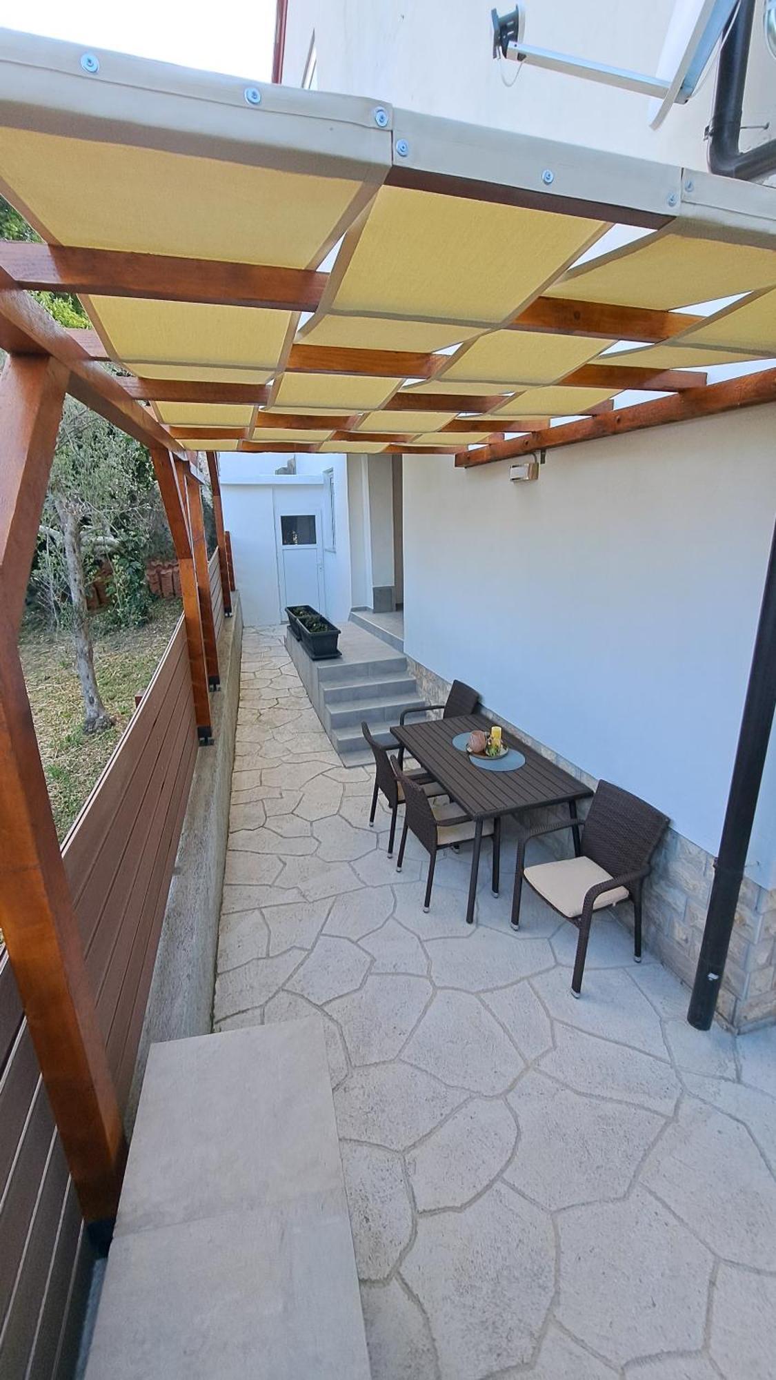 Apartman Nina Kali Luaran gambar